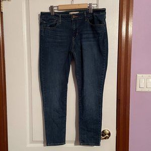 Levi's 711 Skinny Jeans
